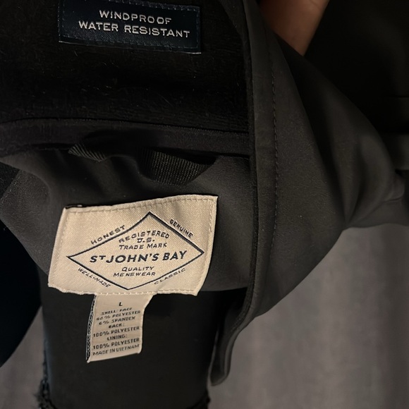 Black zipper vest - Picture 4 of 4